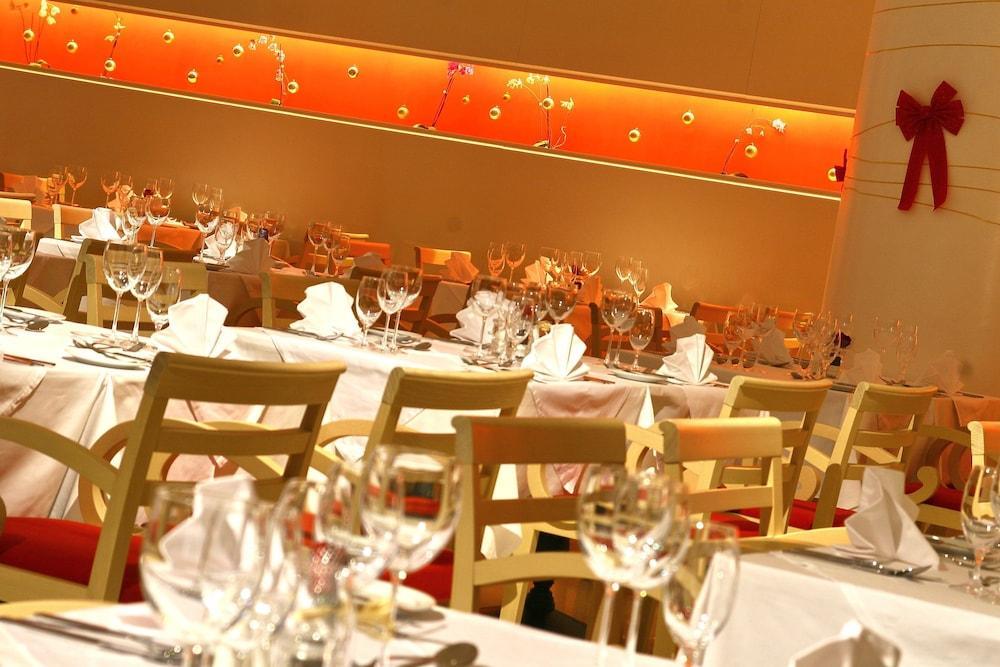 Splendid Conference & Hotel Budva
