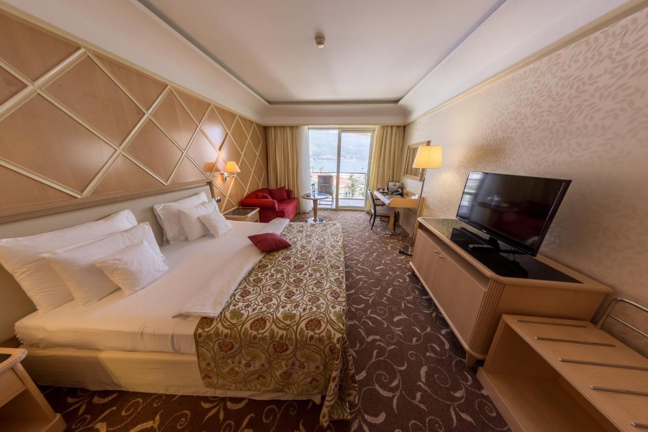 Splendid Conference & Hotel 5*