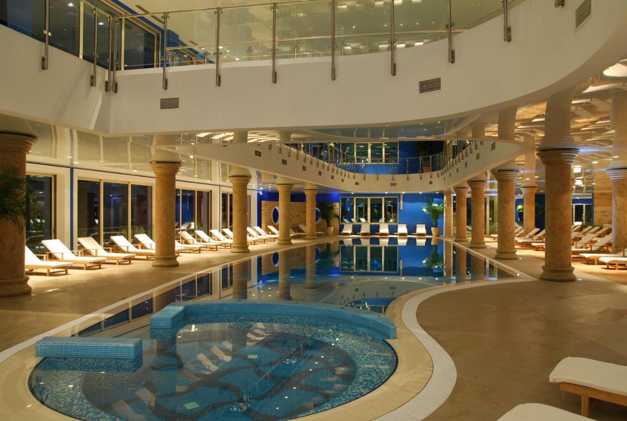 Splendid Conference & 5* Budva